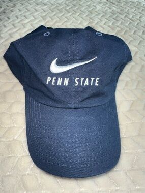 Nike Heritage86 Penn State University Navy White One Size Adjustable